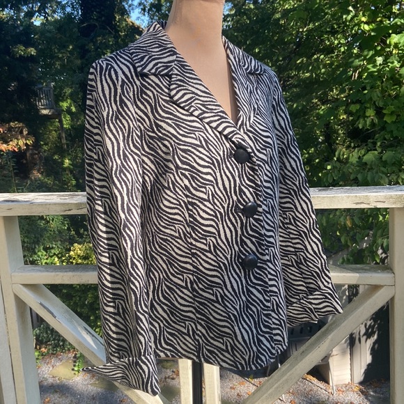 Diva by Dana Bachman Wool Blend Blazer Ivory Black Zebra Print Size 6 - Picture 9 of 15